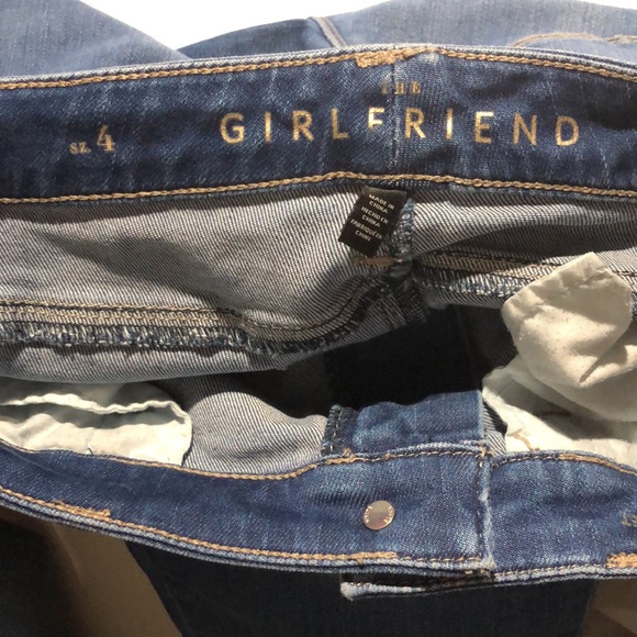 White House Black Market girlfriend fit floral embroidered jeans size 4 - Picture 11 of 12